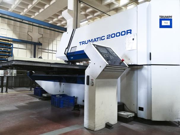 Trumpf Trumatic 2000R Punching Machine