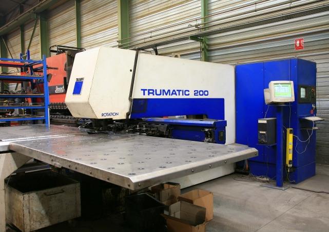 Trumpf Trumatic 2000 Punching Machine